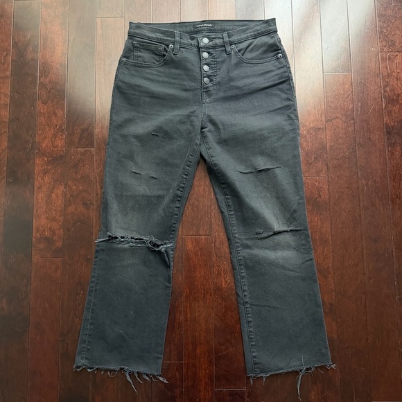 Lucky Brand Pants - Lucky Brand Women’s Pants Mid Rise Size 12 / 31R Crop Mini Boot Black Distressed